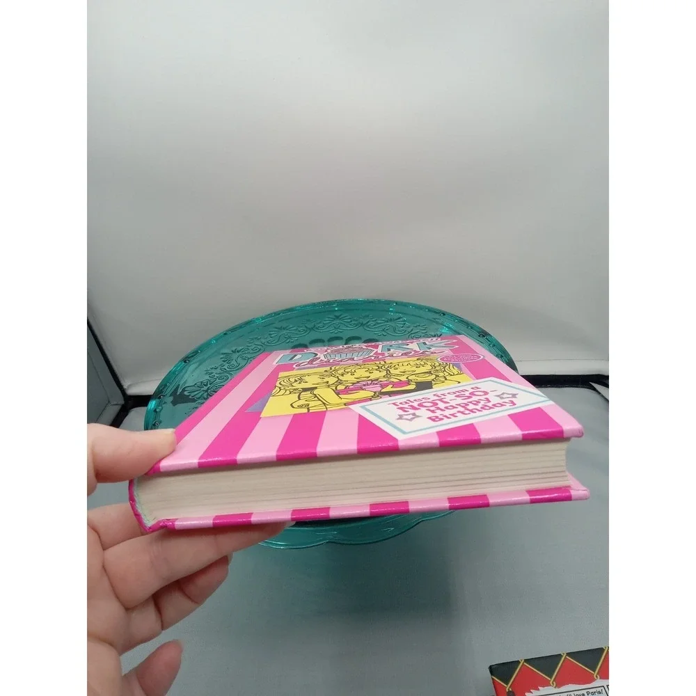 The Unbranded Brand dork diaries